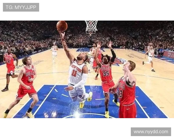 尼克斯主场强势反弹步行者遭遇惨败悬念仍在继续